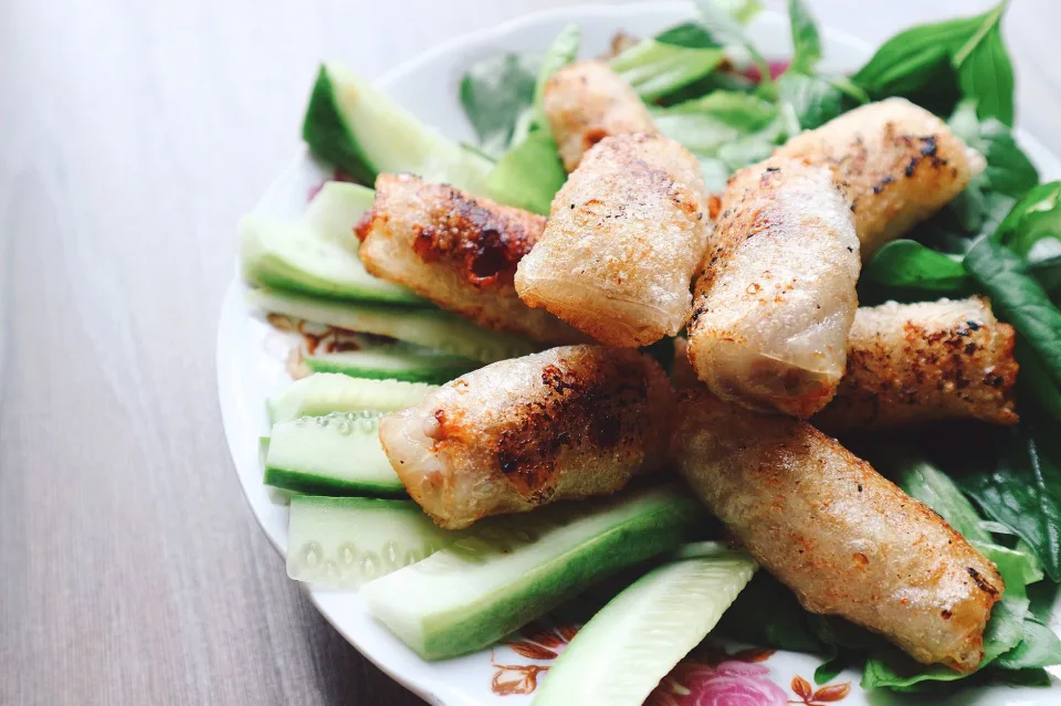 Bàn ăn tại Tiệm Cơm Tấm Mộc